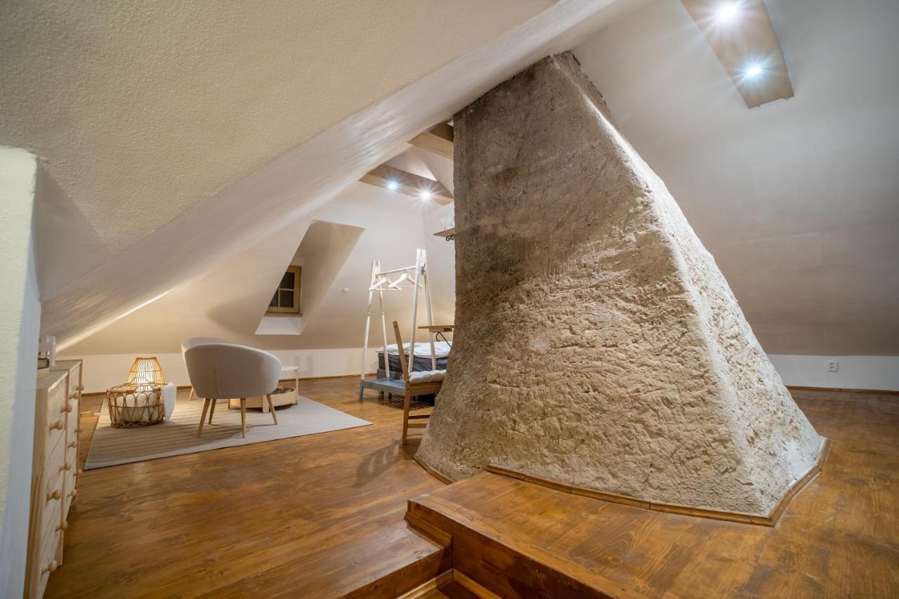 Apartmán Rodný dom Deža Hoffmanna Banská Štiavnica Esterno foto