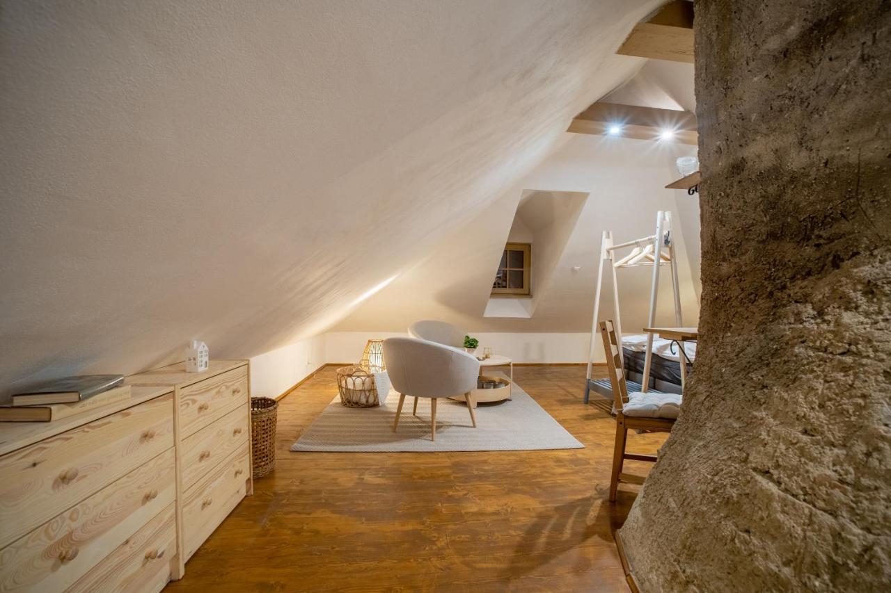 Apartmán Rodný dom Deža Hoffmanna Banská Štiavnica Esterno foto